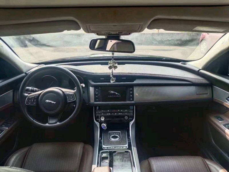 成都17年捷豹XFL3