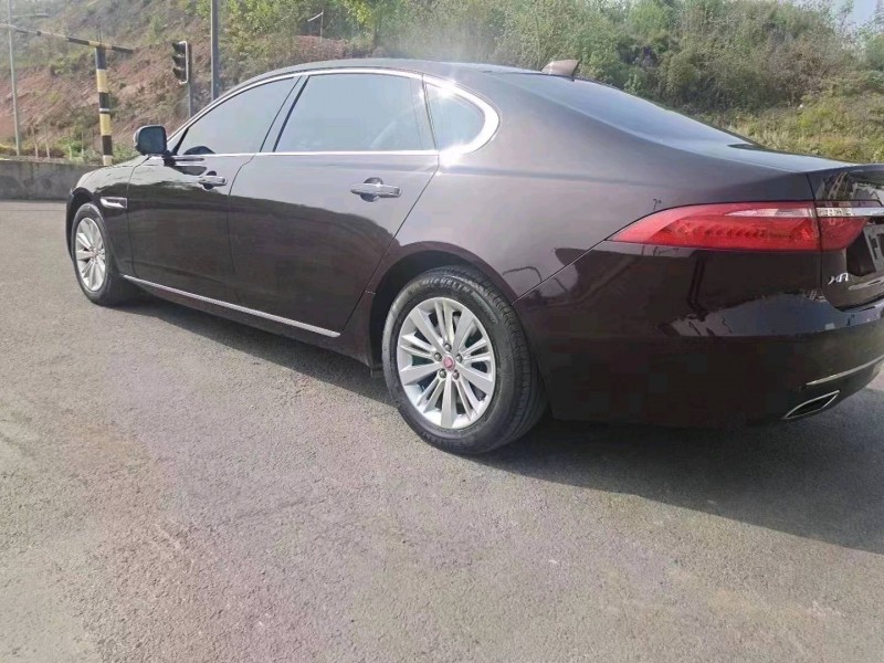 成都17年捷豹XFL4