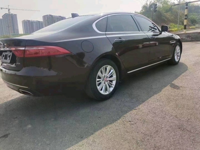 成都17年捷豹XFL7