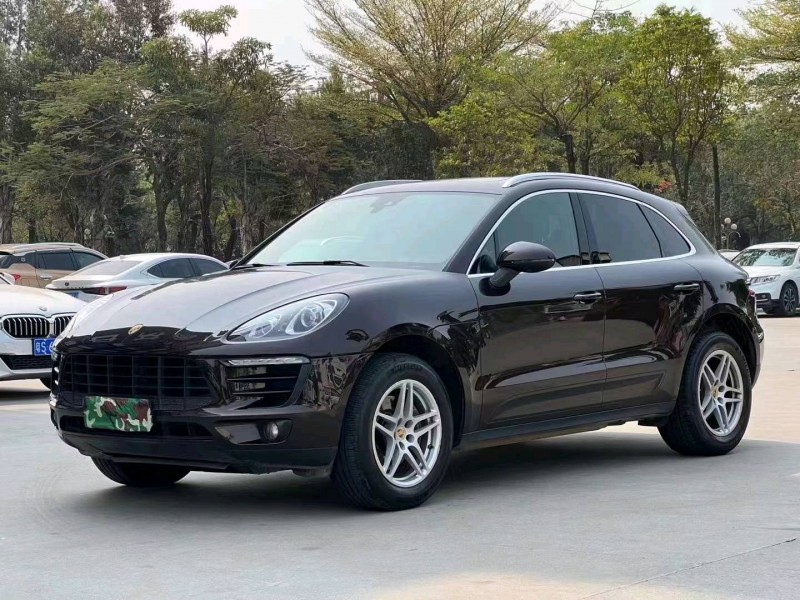 广州16年保时捷Macan2