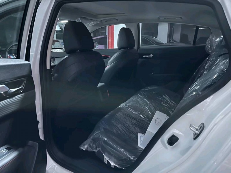 温州22年东风奕炫8