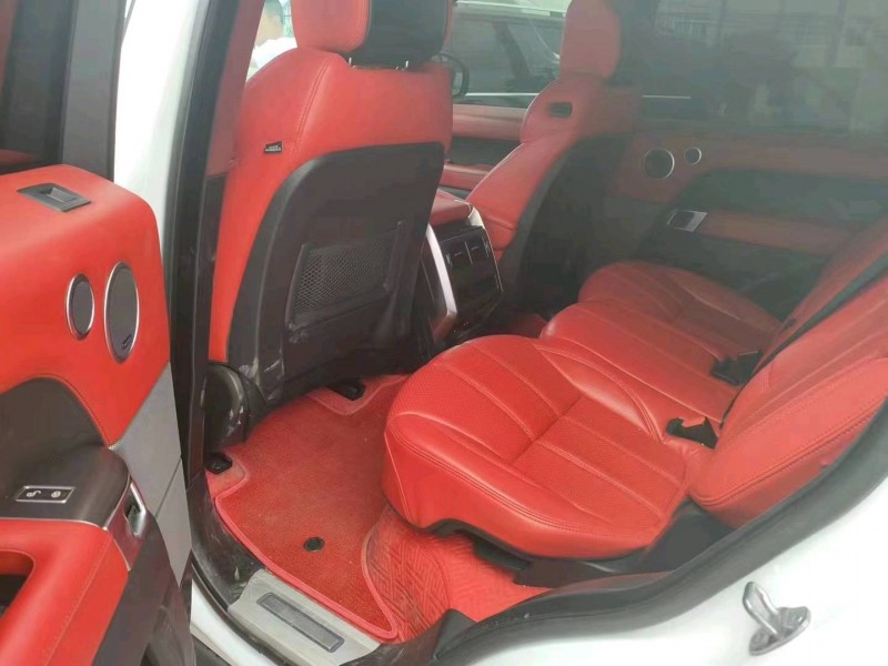 青岛15年路虎揽胜运动3