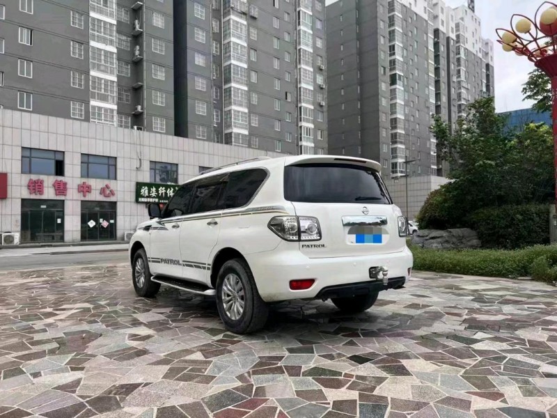 淄博17年日产途乐4