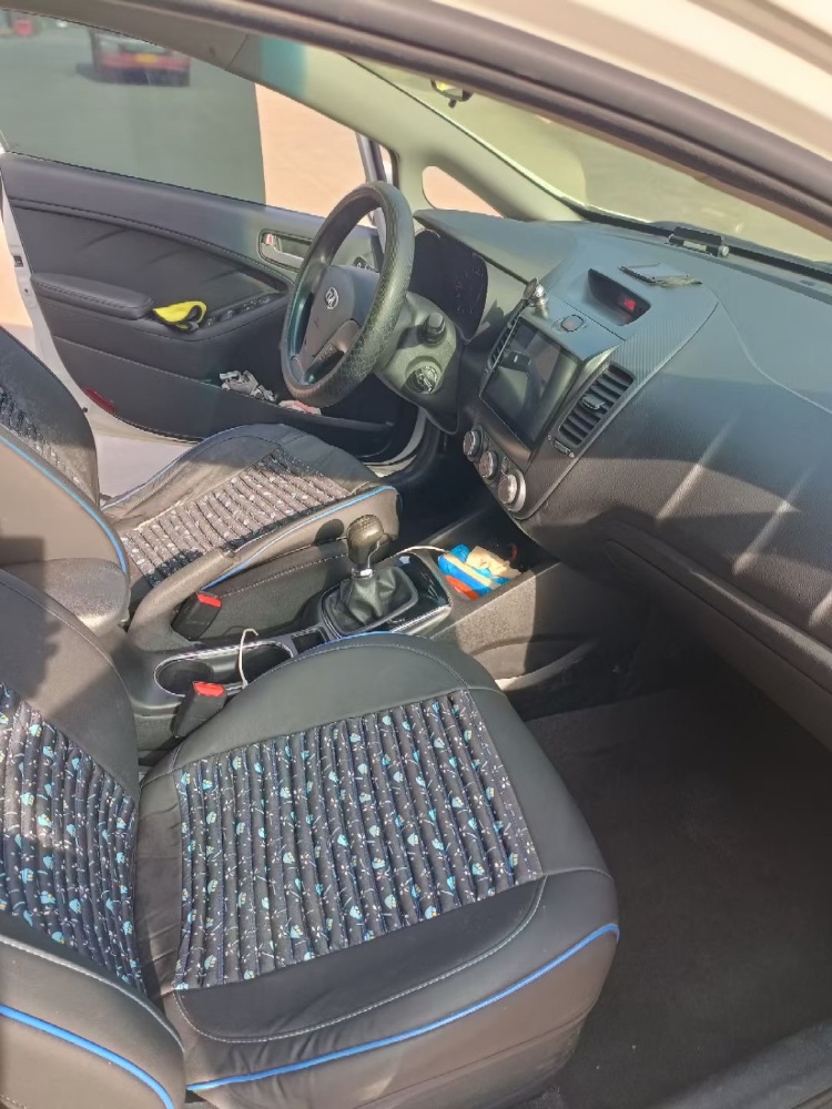 徐州17年起亚K36