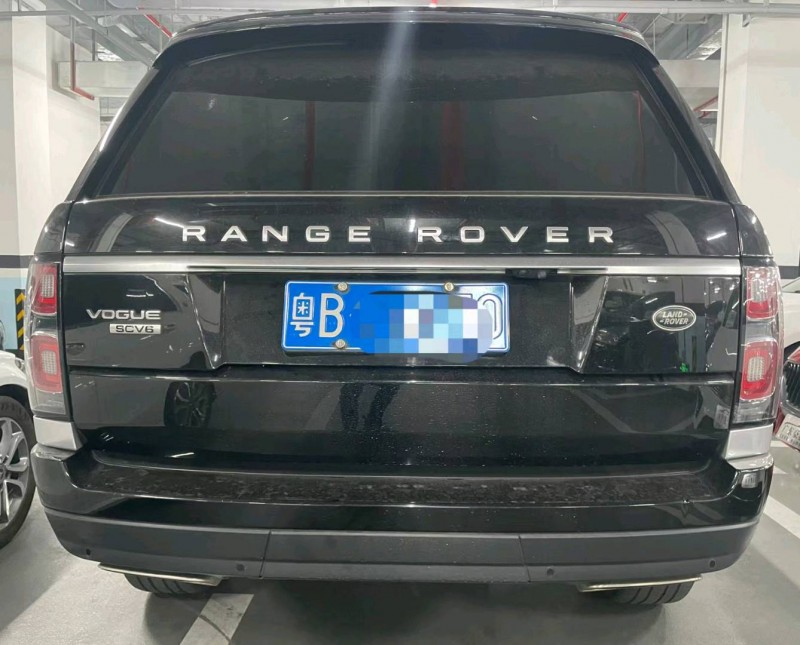 广州19年路虎揽胜行政9