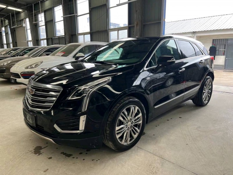 济宁17年凯迪拉克XT53