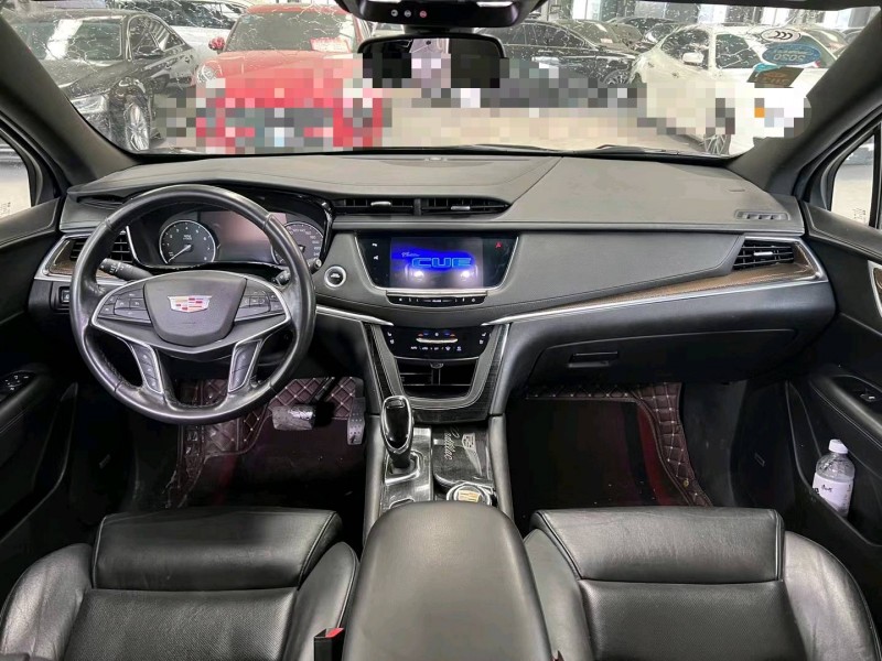 济宁17年凯迪拉克XT54
