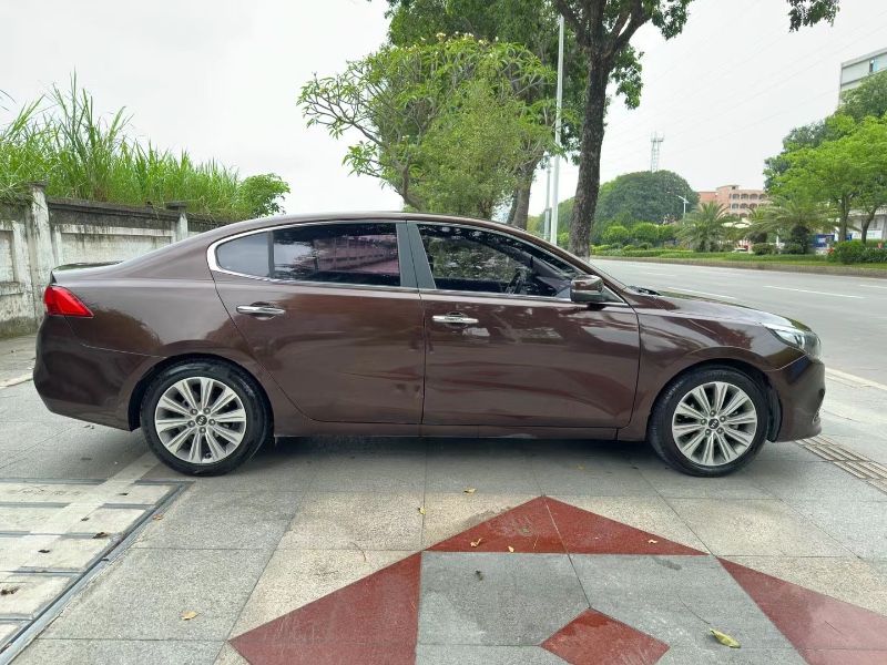 珠海17年起亚K42