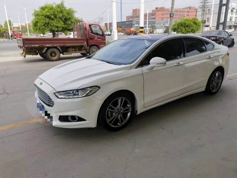 保定15年福特蒙迪欧2