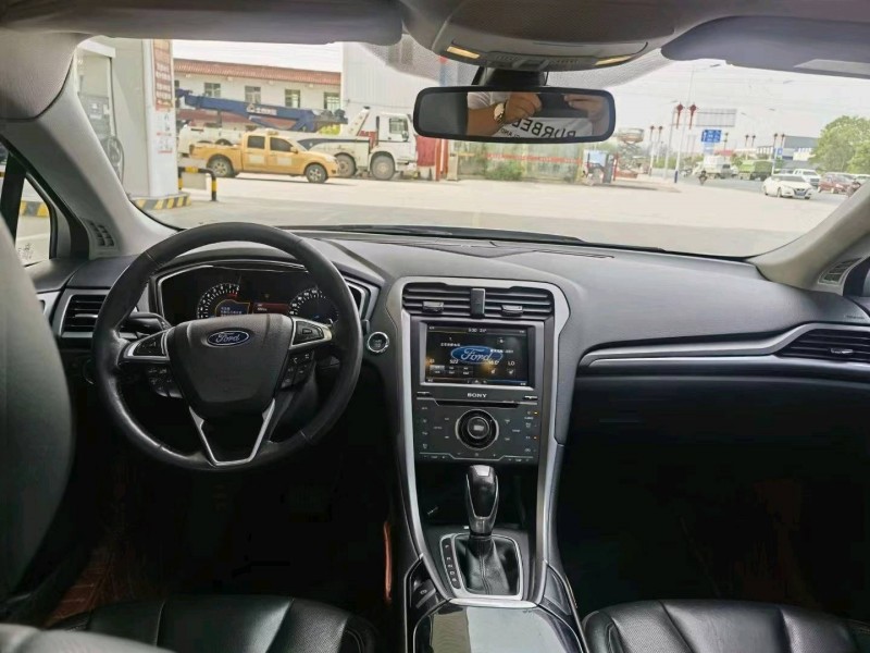 保定15年福特蒙迪欧6