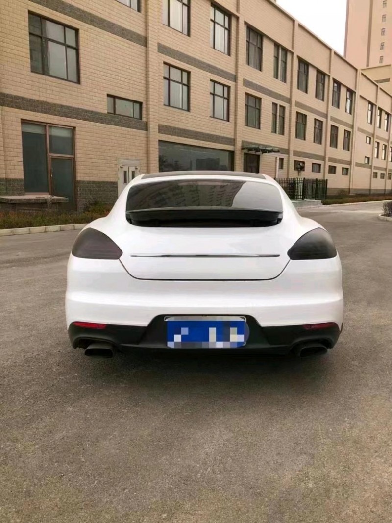 广州12年保时捷帕拉梅拉7