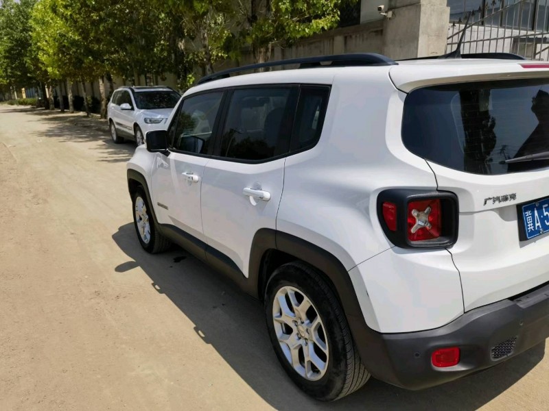 保定17年Jeep自由侠3