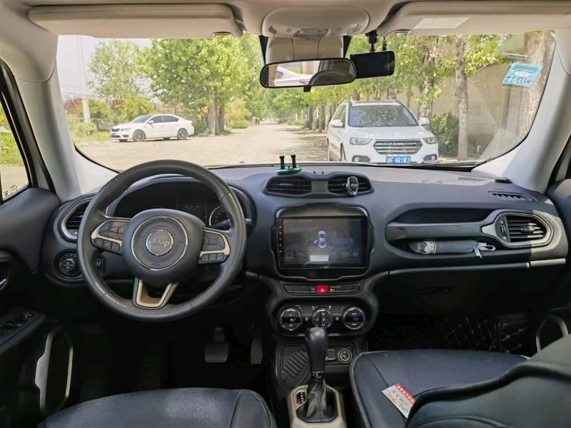 保定17年Jeep自由侠6