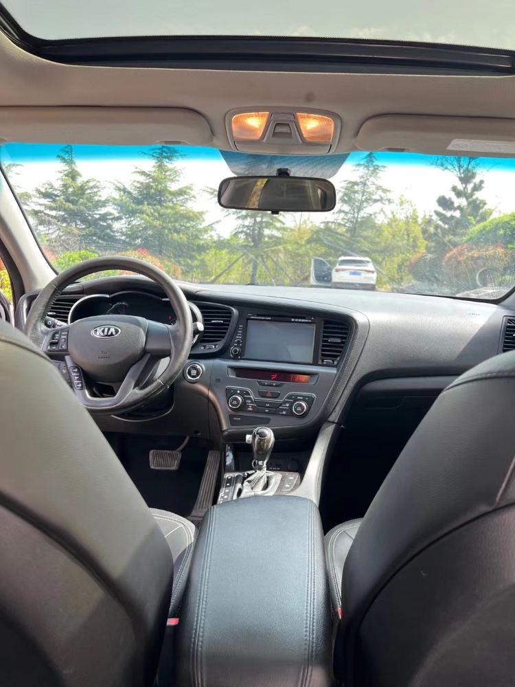 青岛14年起亚K52