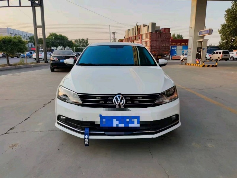 保定17年大众速腾1