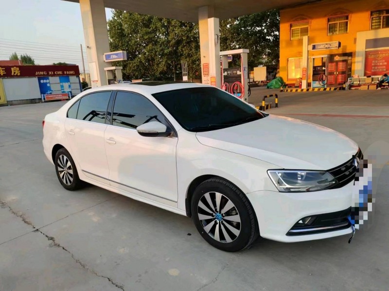 保定17年大众速腾3