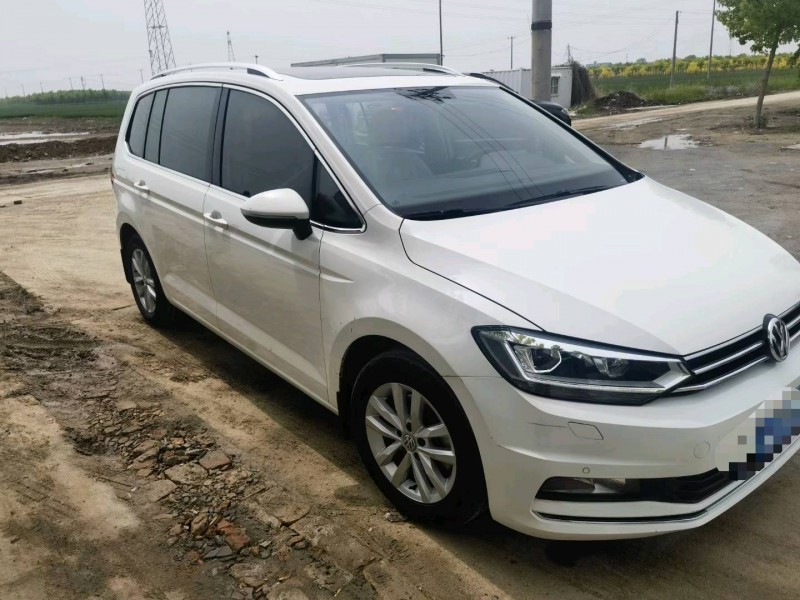 保定17年大众途安4