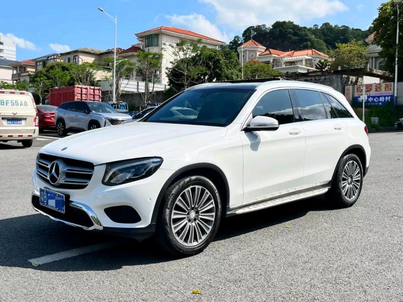 深圳17年奔驰GLC2