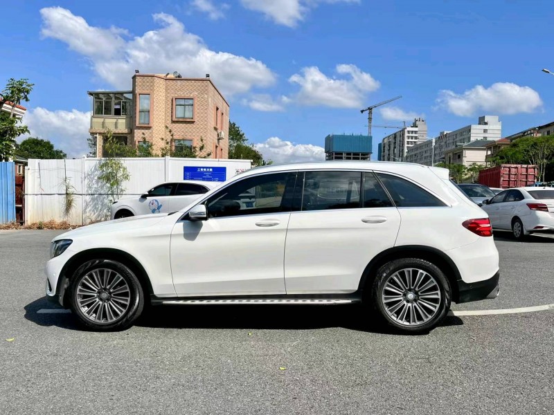 深圳17年奔驰GLC7