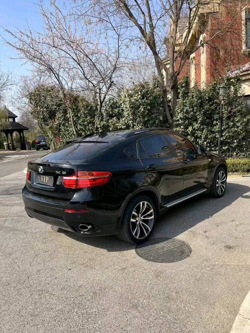 青岛15年宝马X69