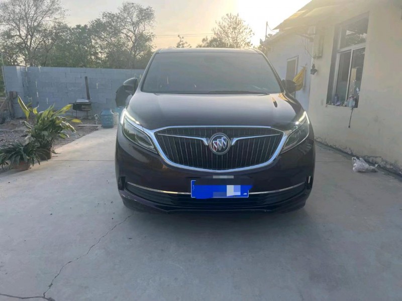 青岛17年别克GL81