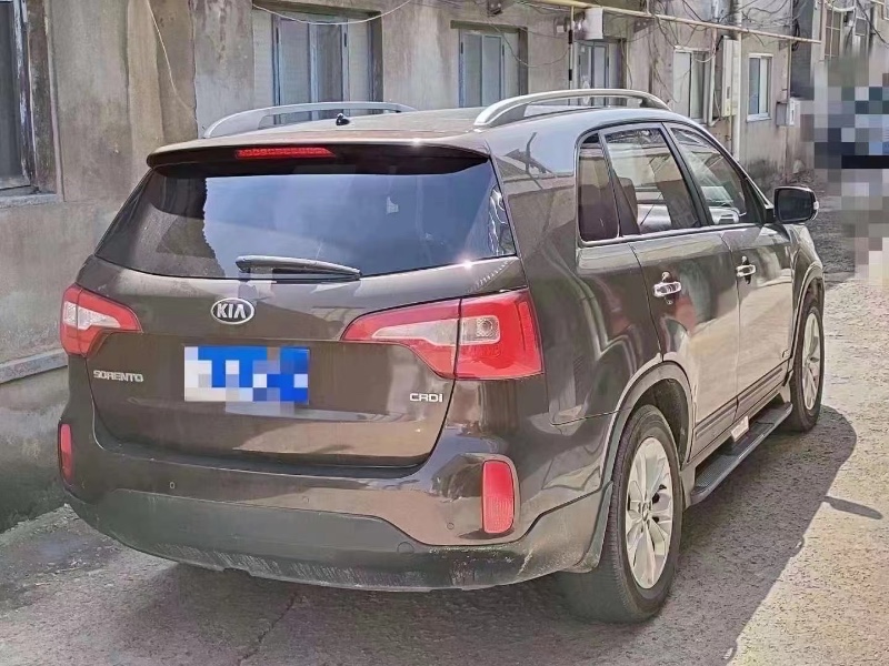 济宁14年起亚索兰托2