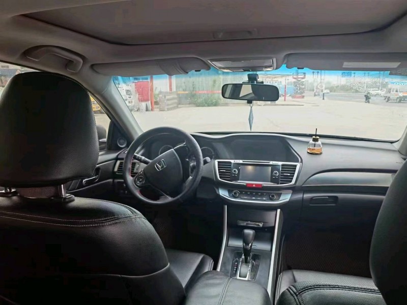 保定16年本田雅阁5