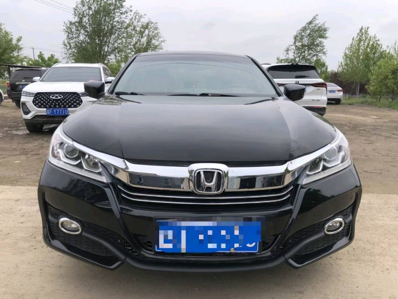 保定18年本田雅阁1