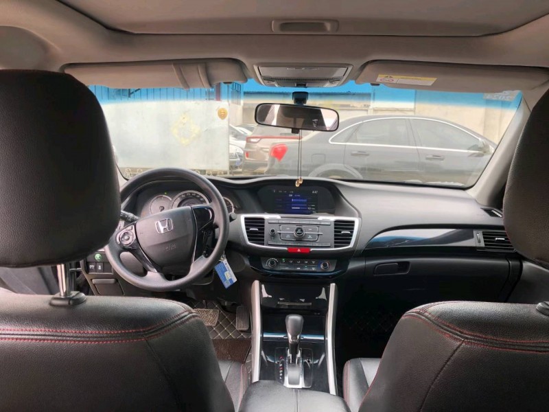 保定18年本田雅阁6