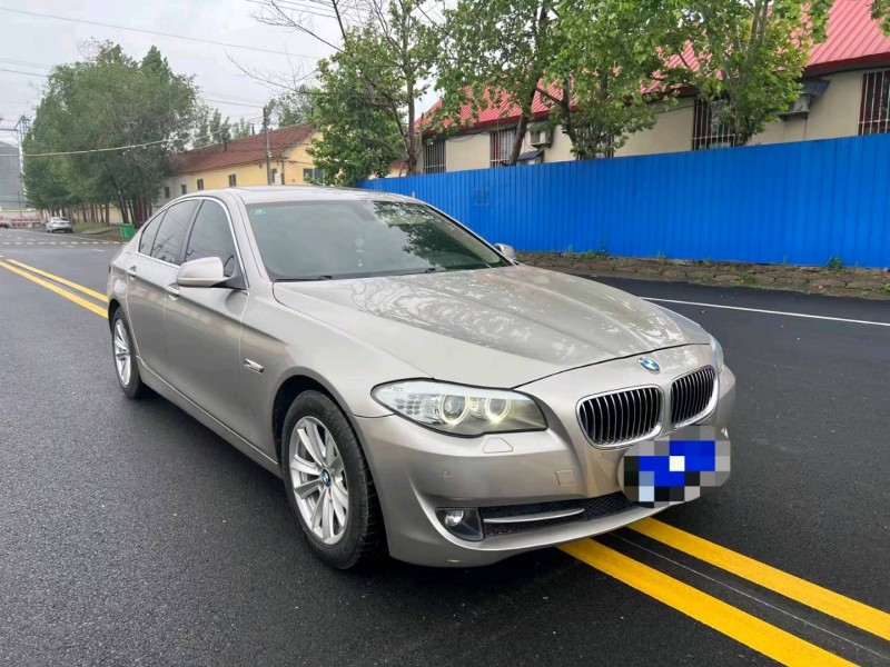 济南12年宝马5系3