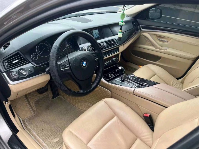 济南12年宝马5系7