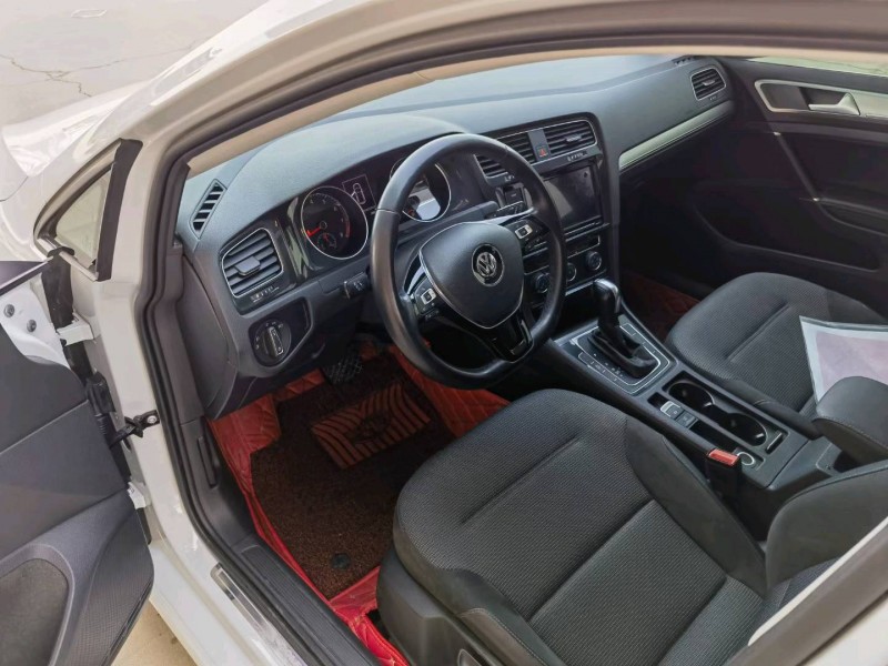 保定20年大众高尔夫7