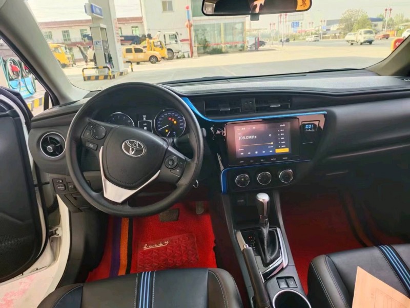 保定19年丰田雷凌6