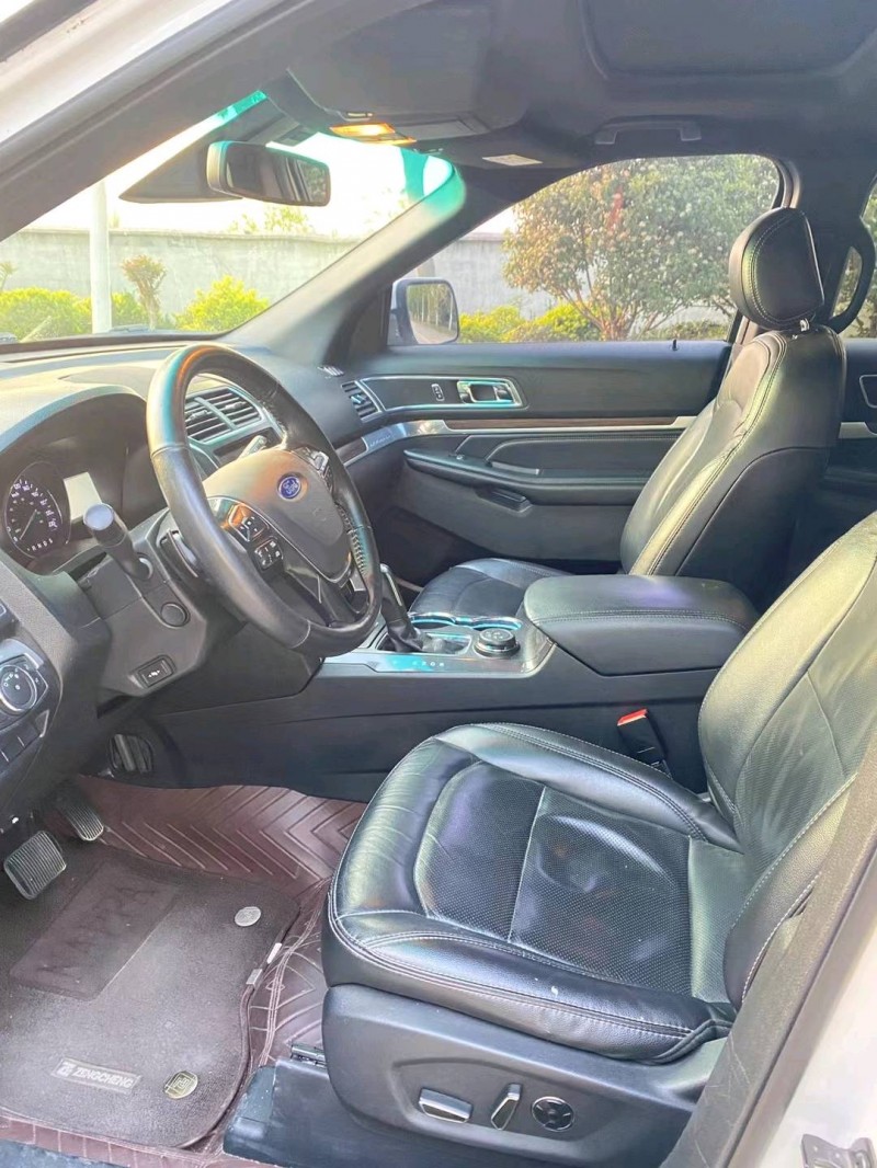 徐州17年福特探险者6