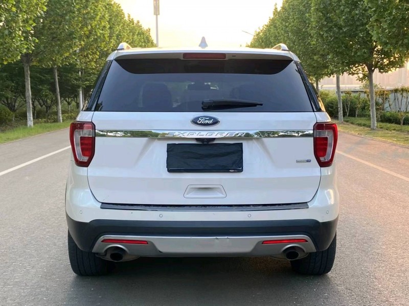 徐州17年福特探险者9