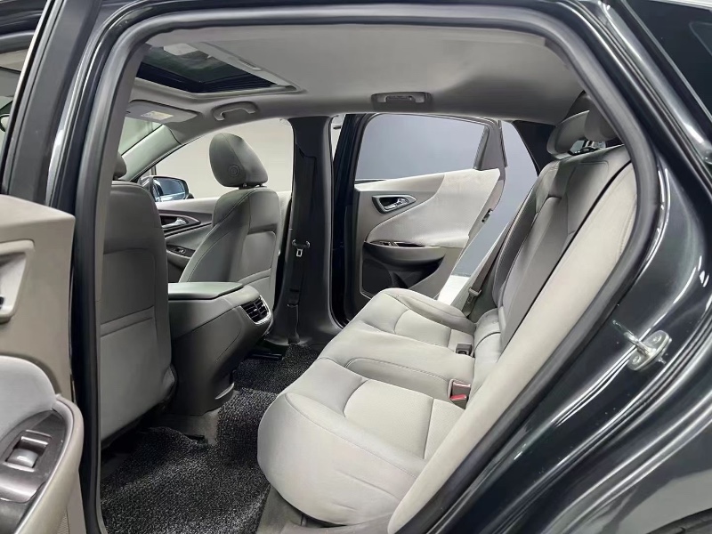 成都17年雪佛兰迈锐宝5