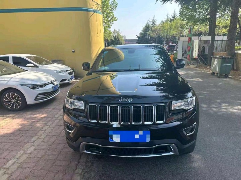 淄博16年Jeep大切诺基1
