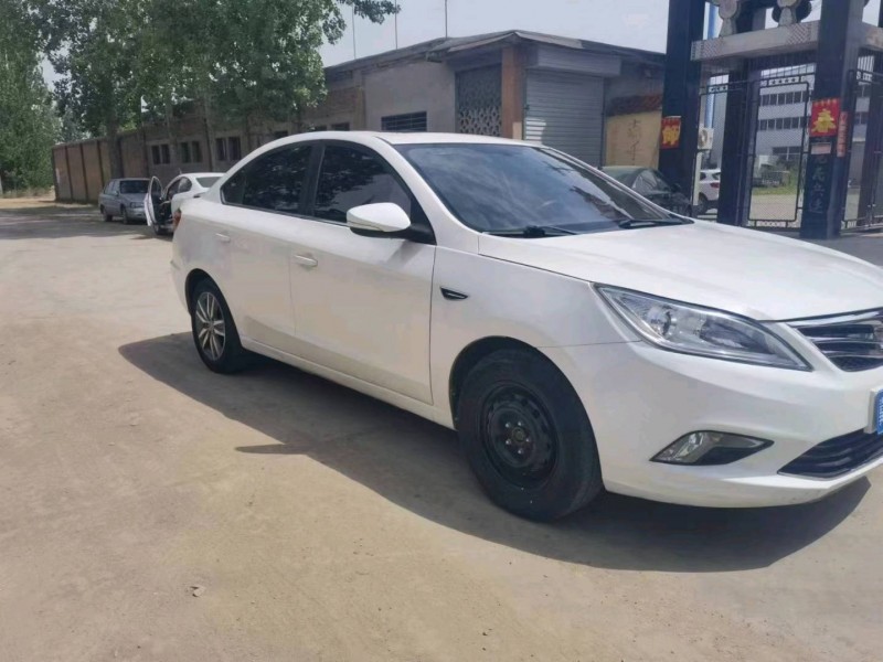 保定16年长安汽车逸动3