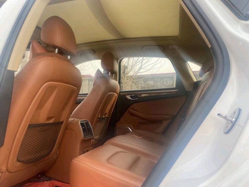 保定18年众泰SR96