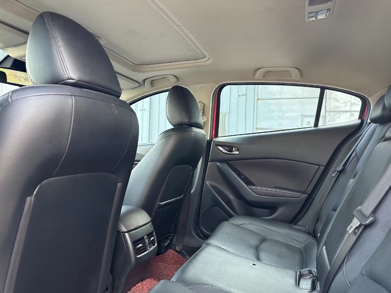 徐州17年马自达昂克赛拉6