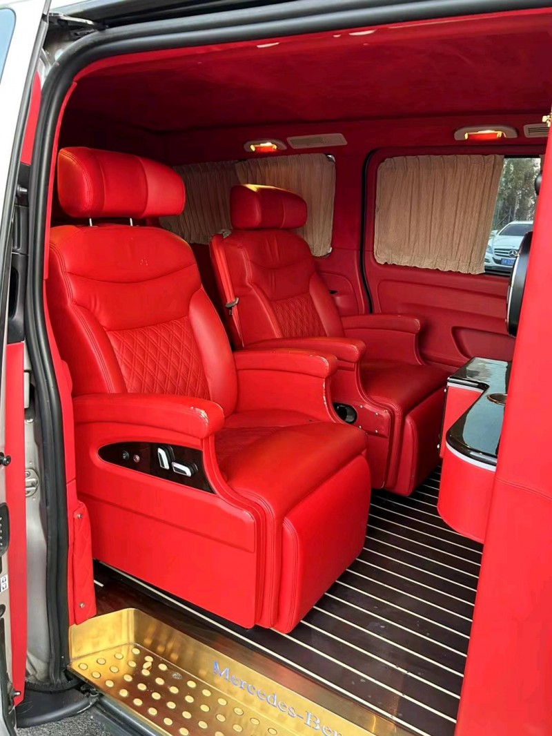 宿迁17年奔驰威霆4