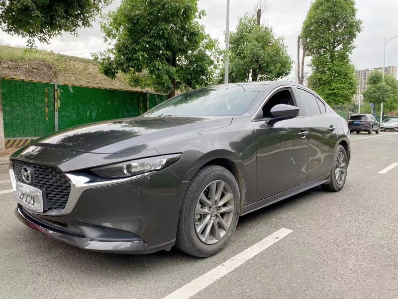 成都22年马自达昂克赛拉3