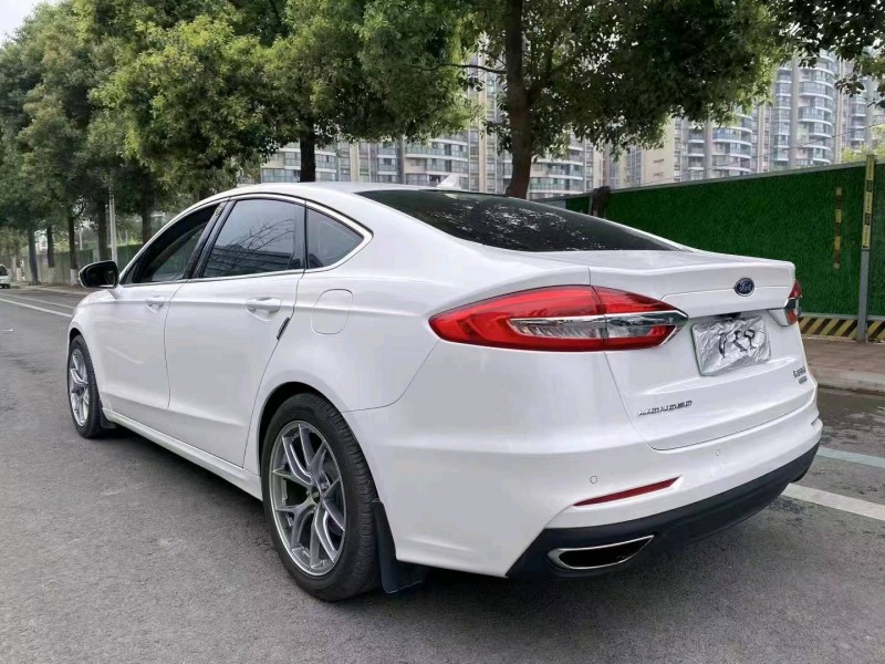 成都20年福特蒙迪欧7