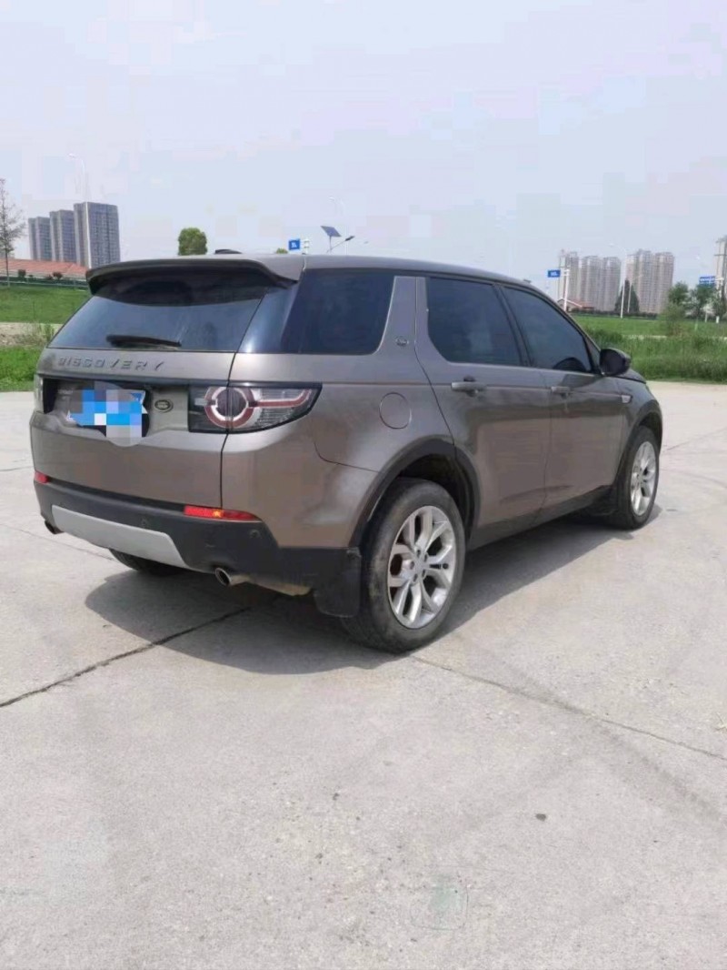 武汉16年路虎发现神行8