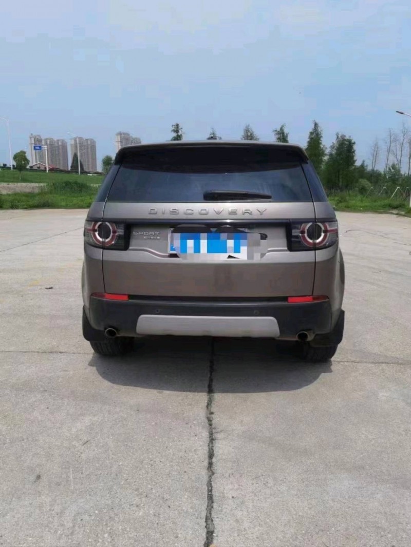 武汉16年路虎发现神行9