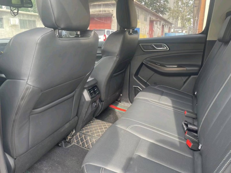 济宁20年江铃域虎4