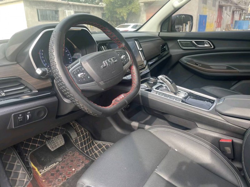 济宁20年江铃域虎6