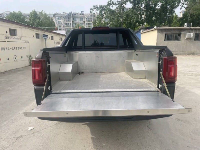 济宁20年江铃域虎7