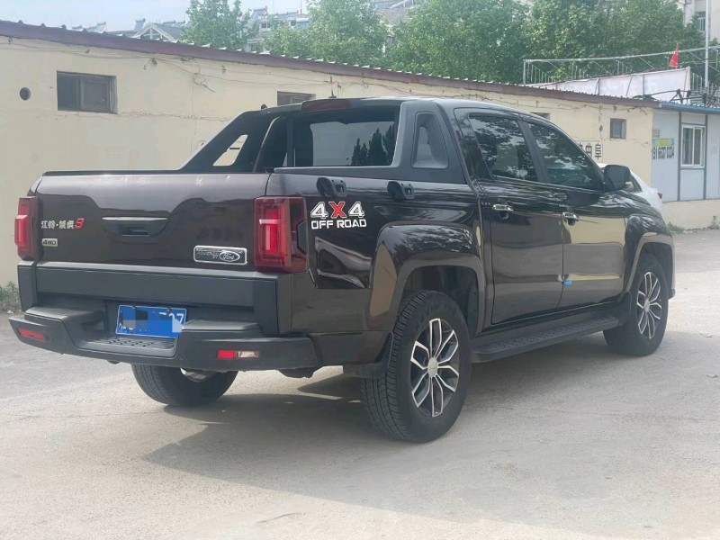 济宁20年江铃域虎8