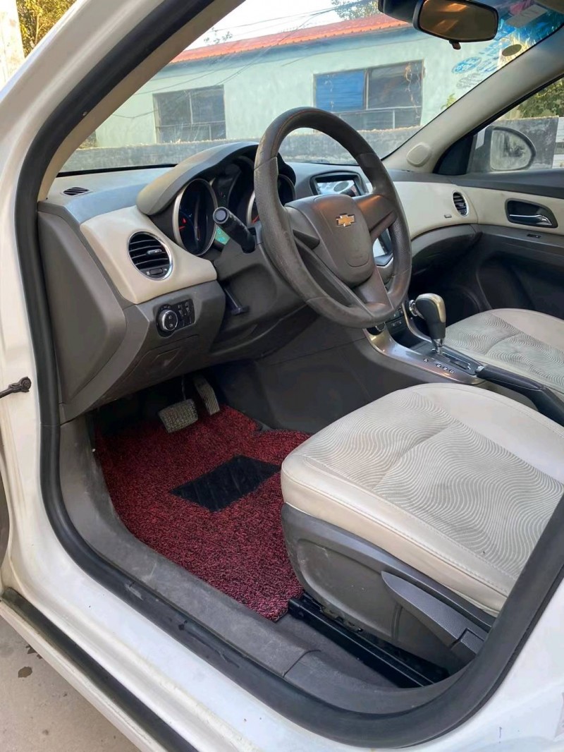 潍坊16年雪佛兰科鲁兹6